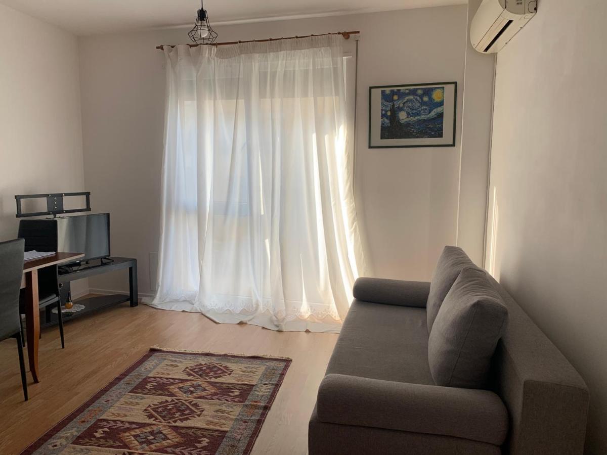 Beautiful And Lovely Apartment Tirana Esterno foto